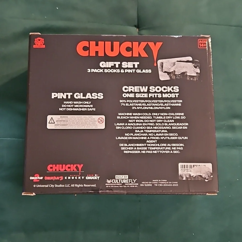Culture Fly Child's Play Chucky 4 Piece Gift Set 3 Sock Pairs Pint Glass Sz 14+